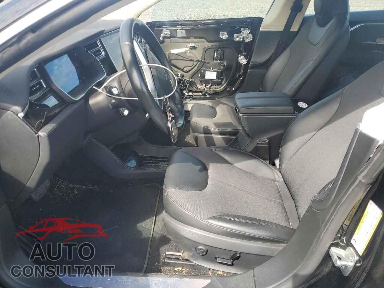 TESLA MODEL S 2015 - 5YJSA1S28FF084797