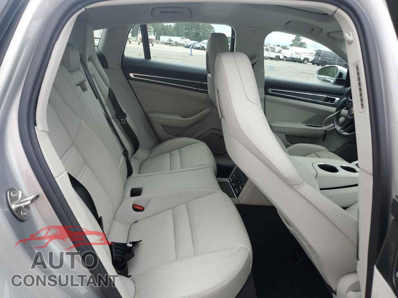 PORSCHE PANAMERA 2023 - WP0AE2A71PL120251