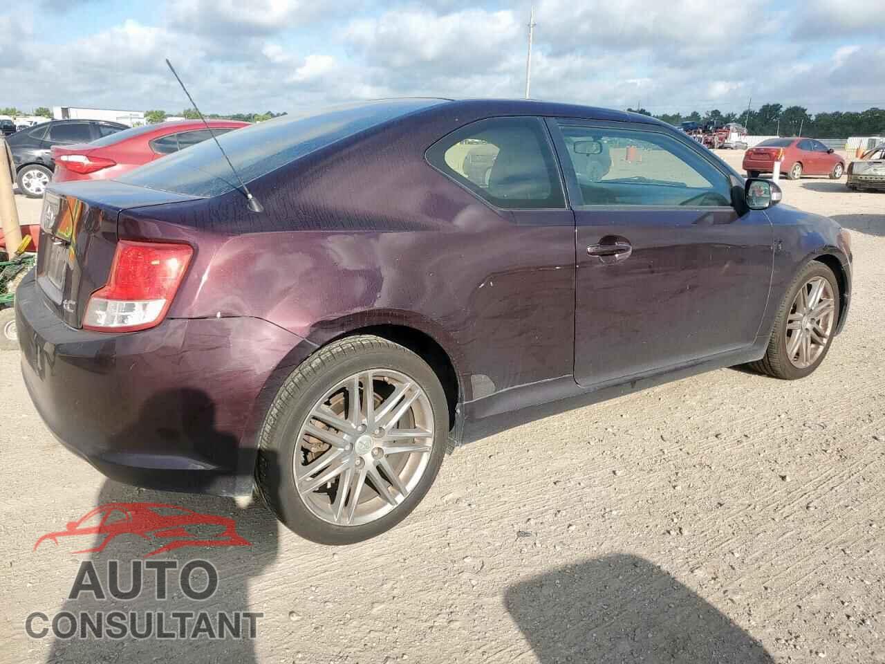 TOYOTA SCION 2013 - JTKJF5C75D3051659