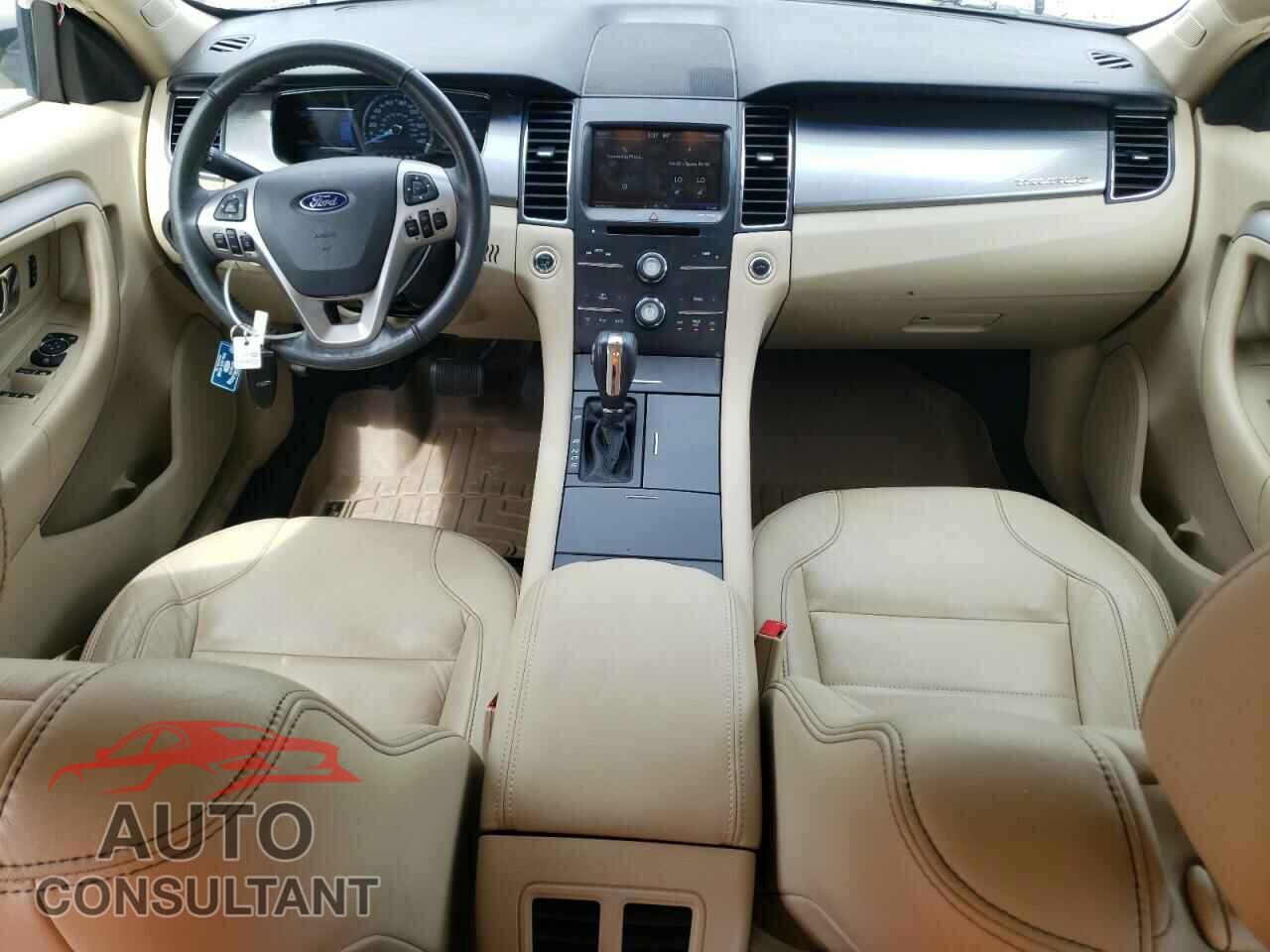 FORD TAURUS 2015 - 1FAHP2E87FG186571