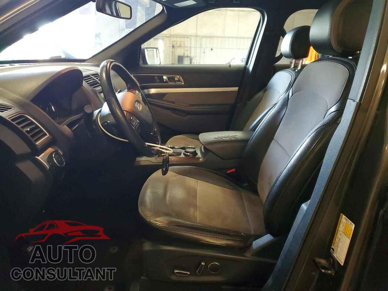 FORD EXPLORER 2017 - 1FM5K8D86HGD84024