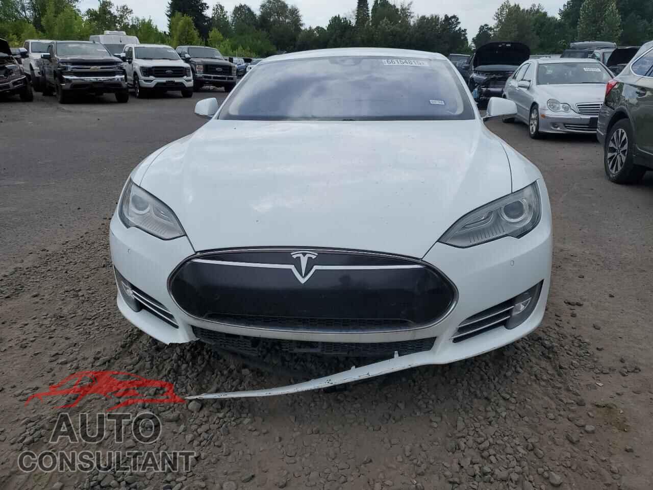 TESLA MODEL S 2015 - 5YJSA1E11FF106190