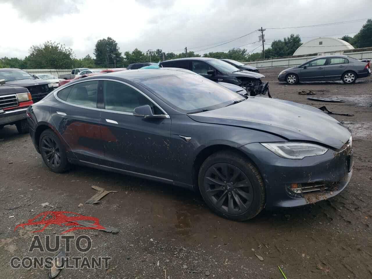 TESLA MODEL S 2018 - 5YJSA1E25JF266588