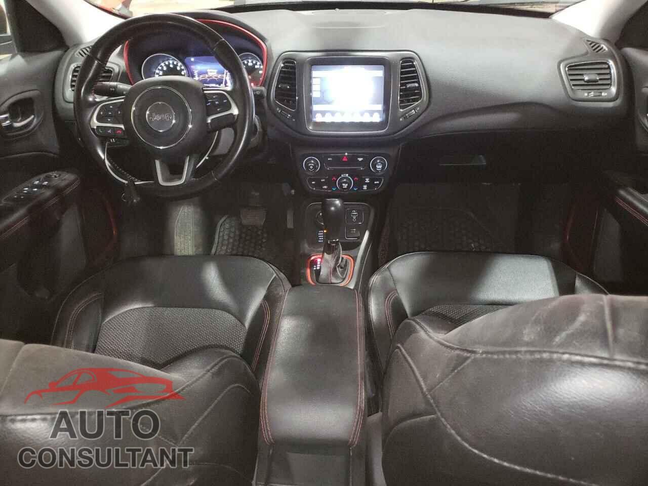 JEEP COMPASS 2020 - 3C4NJDDB1LT221457