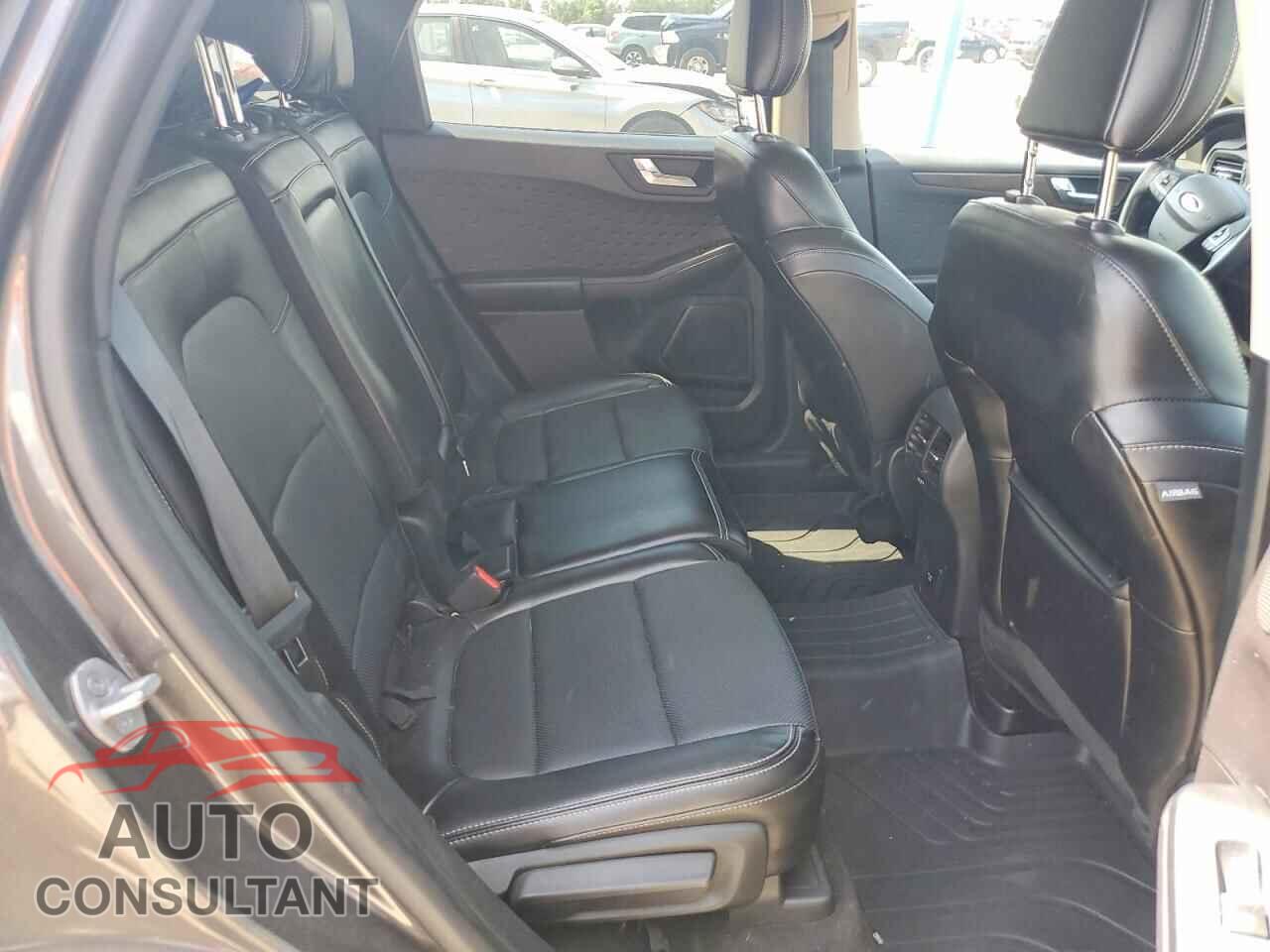 FORD ESCAPE 2020 - 1FMCU9J94LUA04340