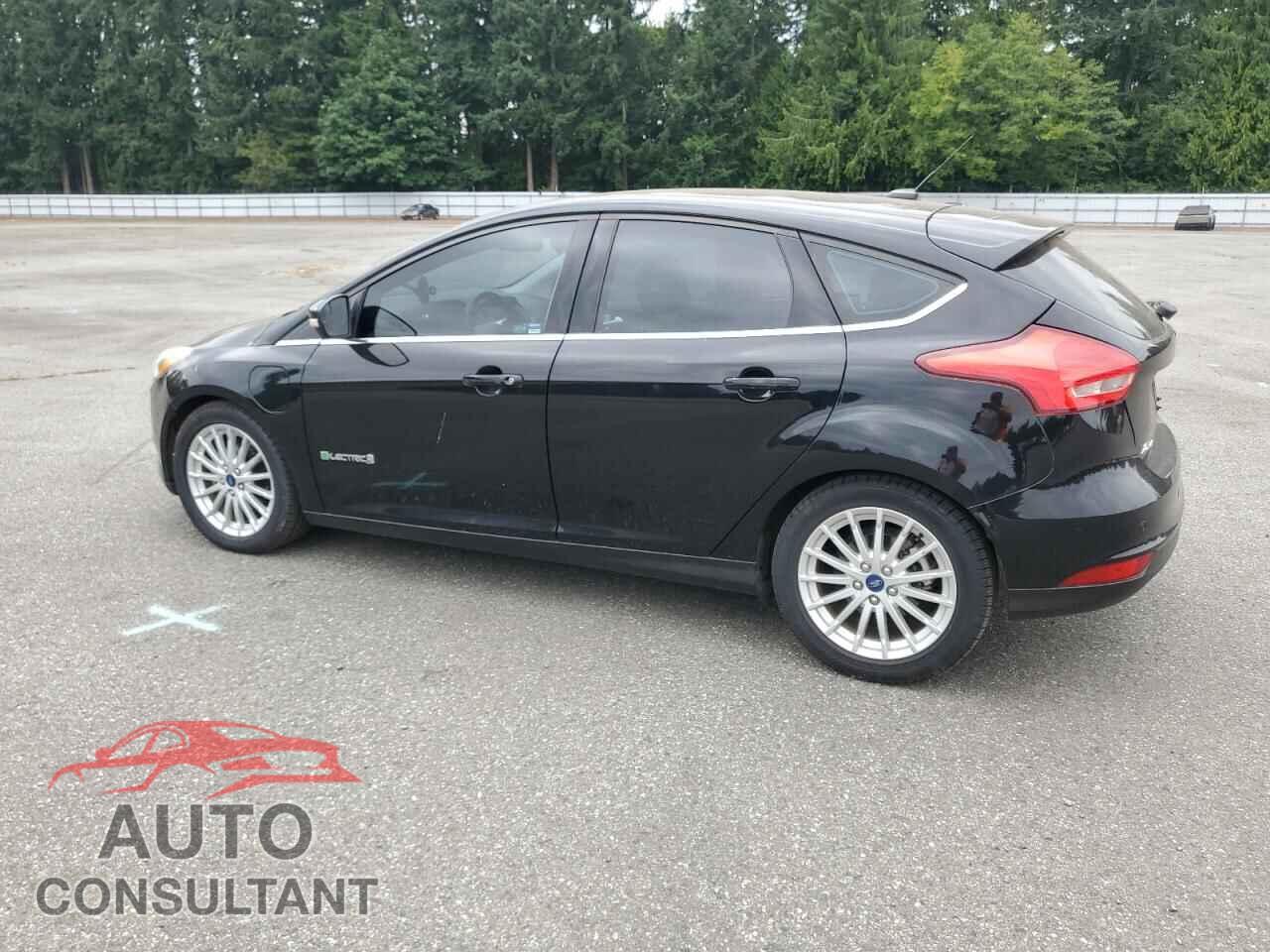 FORD FOCUS 2017 - 1FADP3R47HL304155