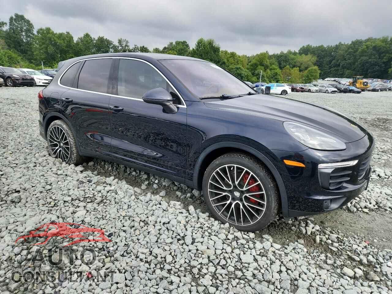 PORSCHE CAYENNE 2016 - WP1AA2A26GKA11241