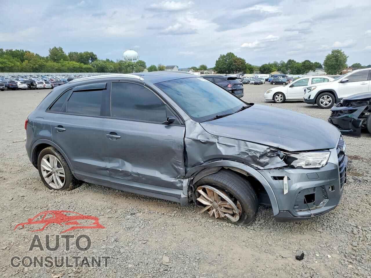 AUDI Q3 2017 - WA1ECCFS1HR011081