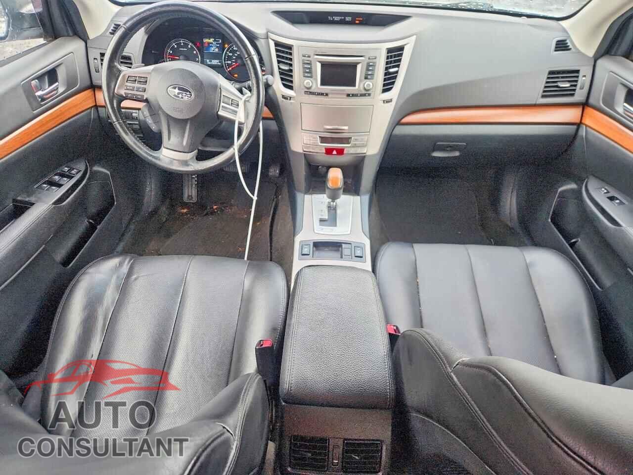 SUBARU OUTBACK 2014 - 4S4BRBLC2E3274172