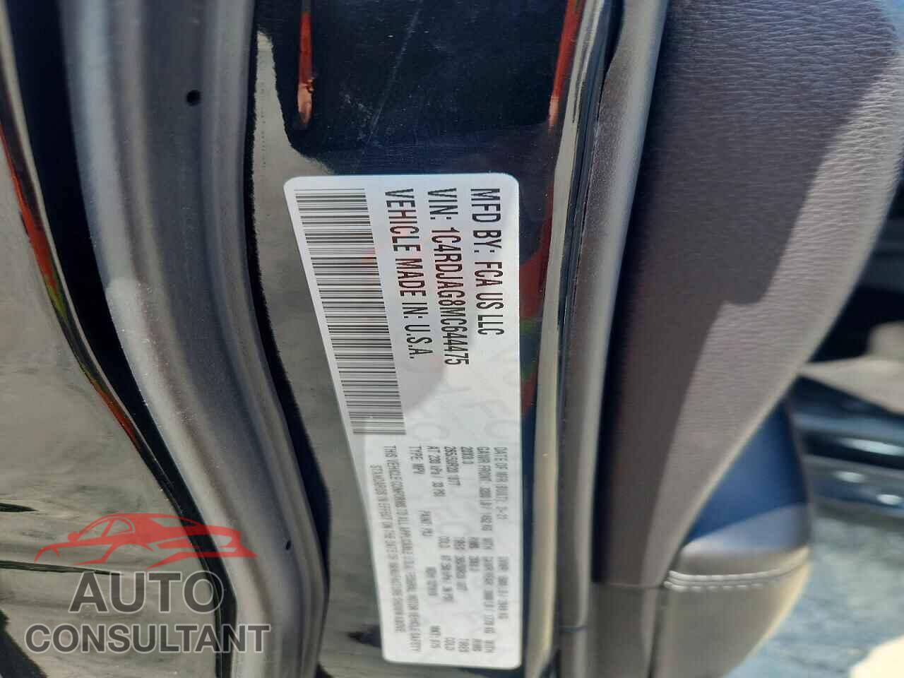 DODGE DURANGO 2021 - 1C4RDJAG8MC644475