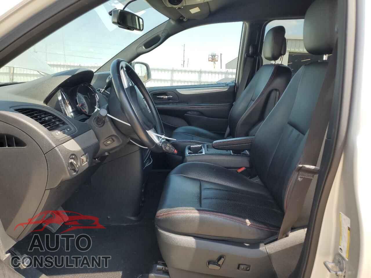 DODGE CARAVAN 2011 - 2D4RN7DG6BR757246