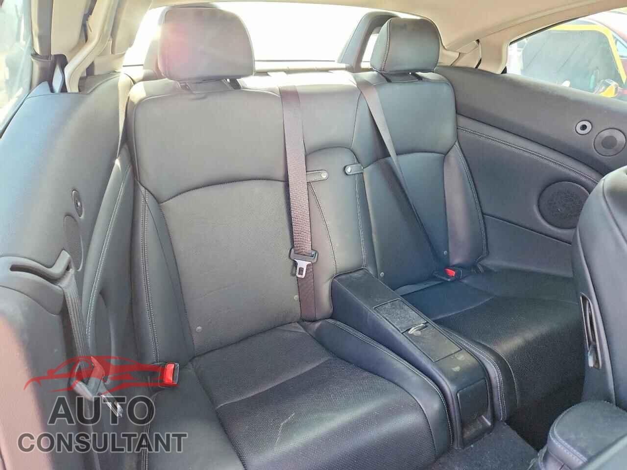 LEXUS IS 2011 - JTHFE2C27B2506676