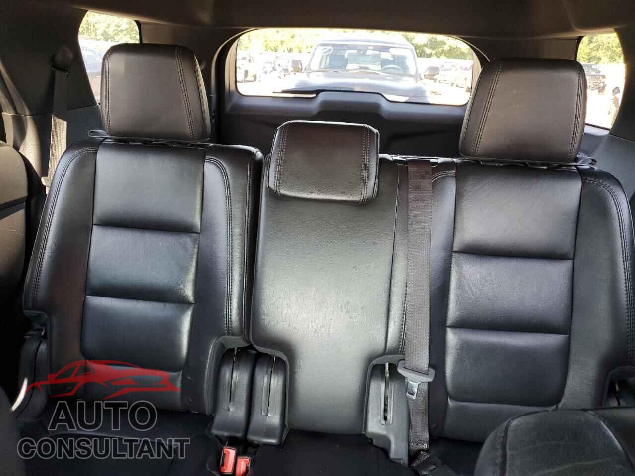 FORD EXPLORER 2013 - 1FM5K7D88DGB89899