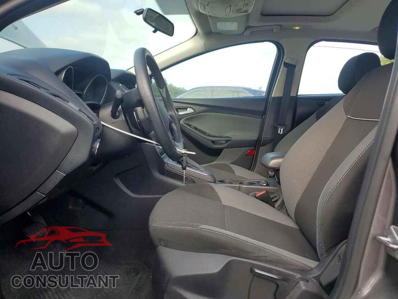 FORD FOCUS 2014 - 1FADP3F21EL253220