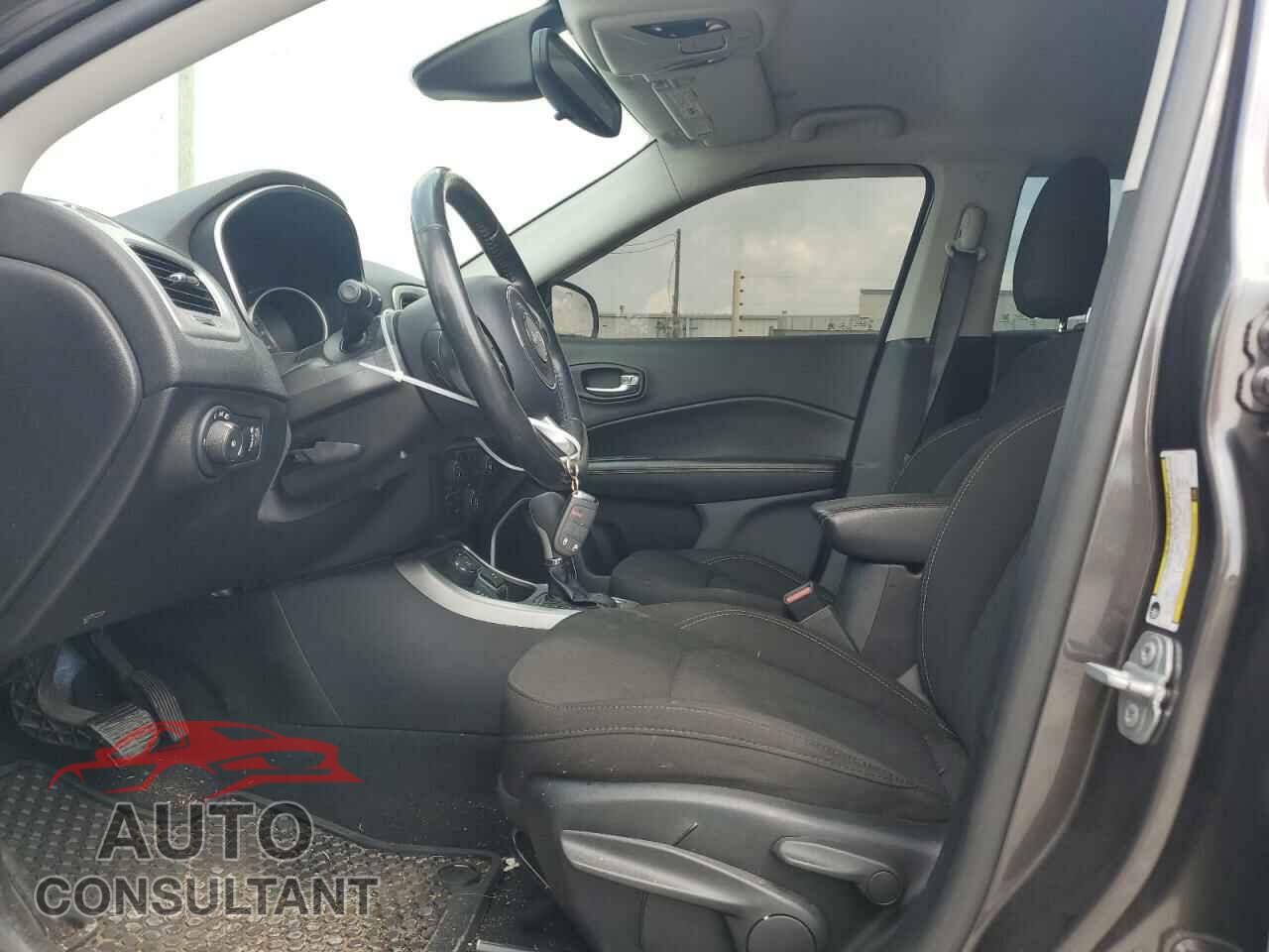 JEEP COMPASS 2020 - 3C4NJDAB7LT212122