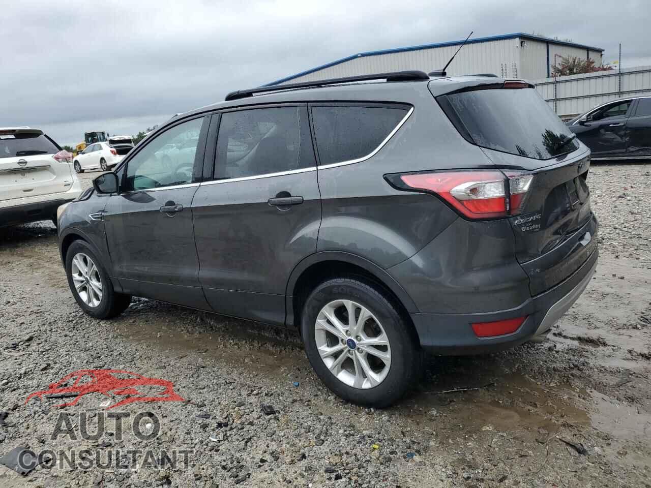 FORD ESCAPE 2017 - 1FMCU0G99HUD44920