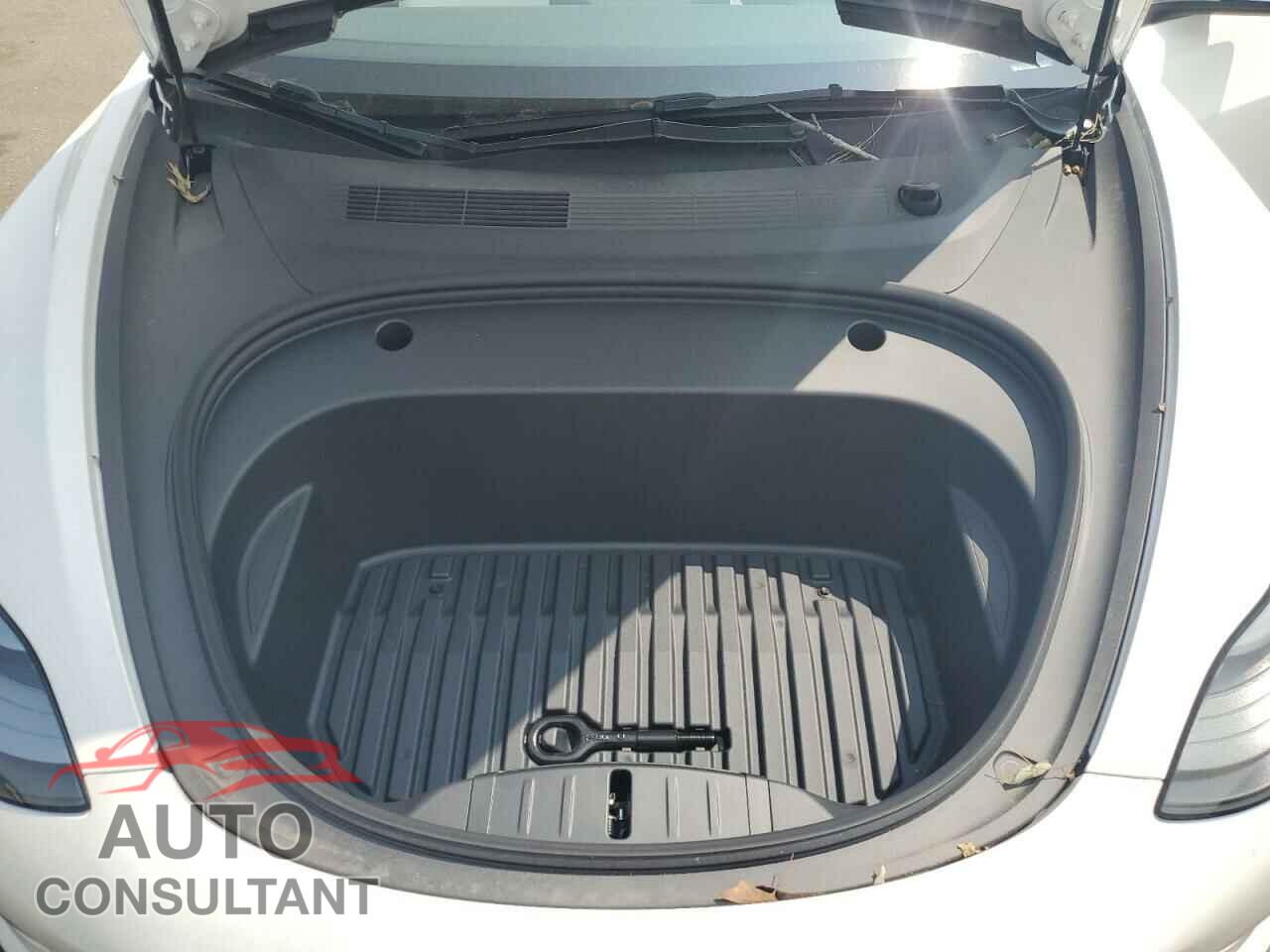 TESLA MODEL 3 2023 - 5YJ3E1EB6PF598637