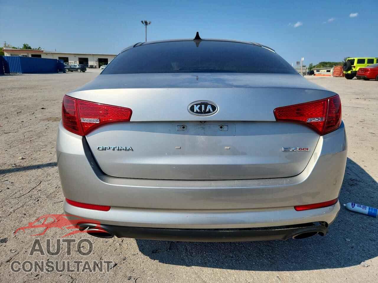 KIA OPTIMA 2012 - 5XXGN4A74CG038921