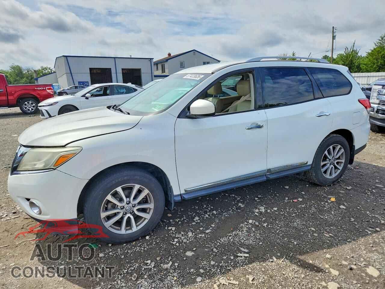 NISSAN PATHFINDER 2014 - 5N1AR2MM7EC612989