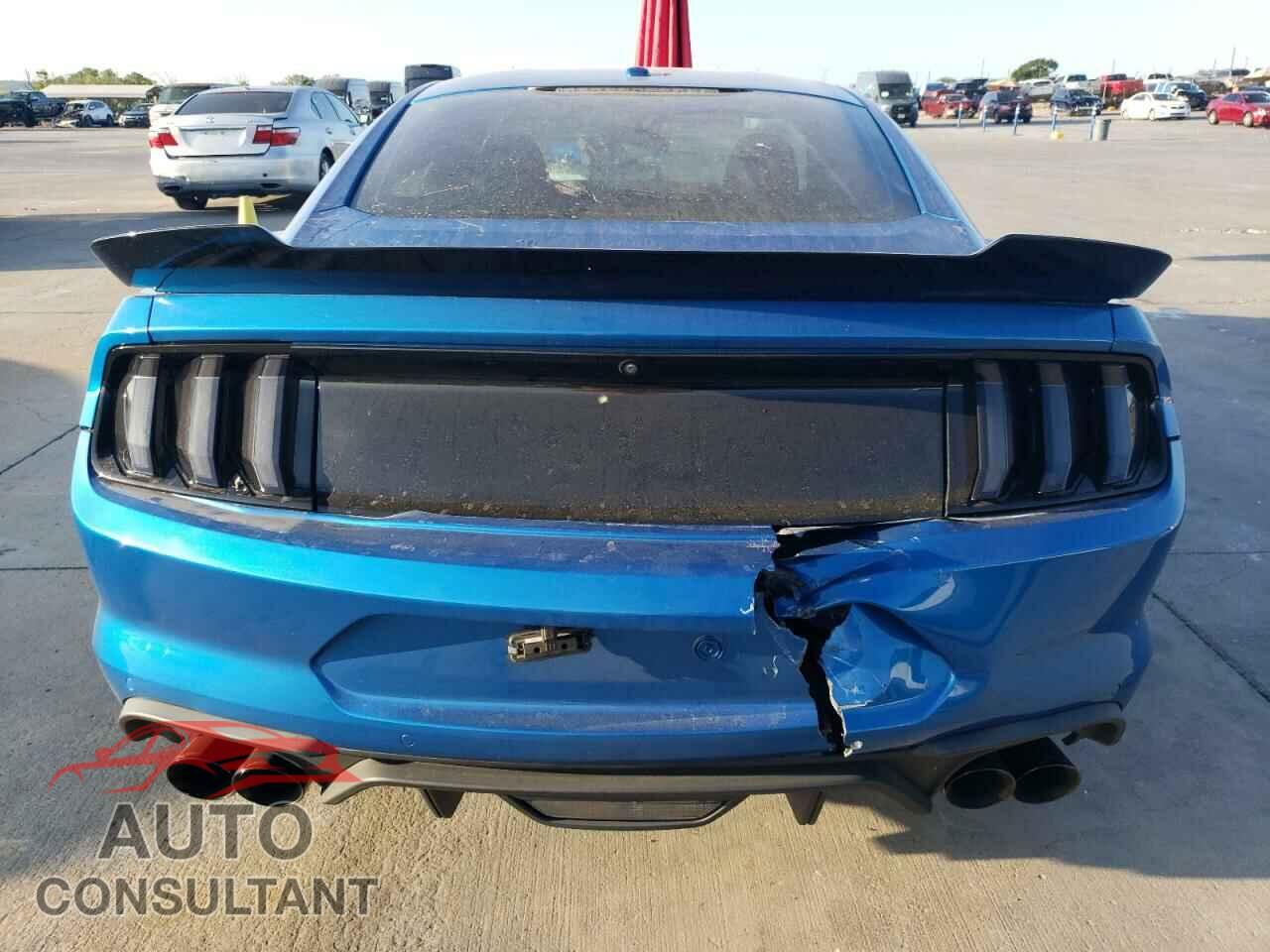 FORD MUSTANG 2020 - 1FA6P8CF3L5129724