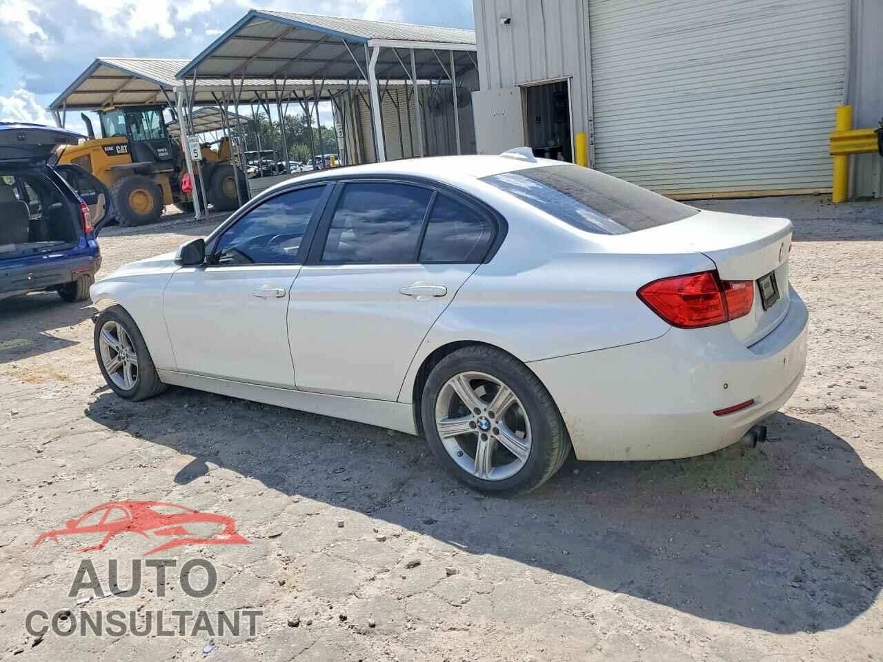 BMW 3 SERIES 2012 - WBA3A5C52CF350131