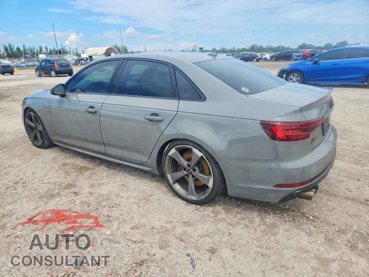 AUDI S4/RS4 2019 - WAUB4AF42KA112323