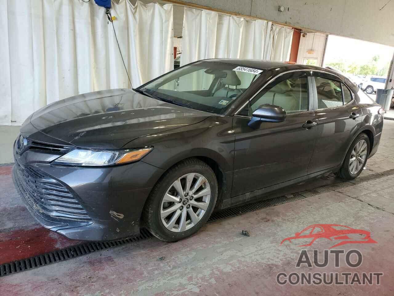 TOYOTA CAMRY 2018 - JTNB11HK2J3044983