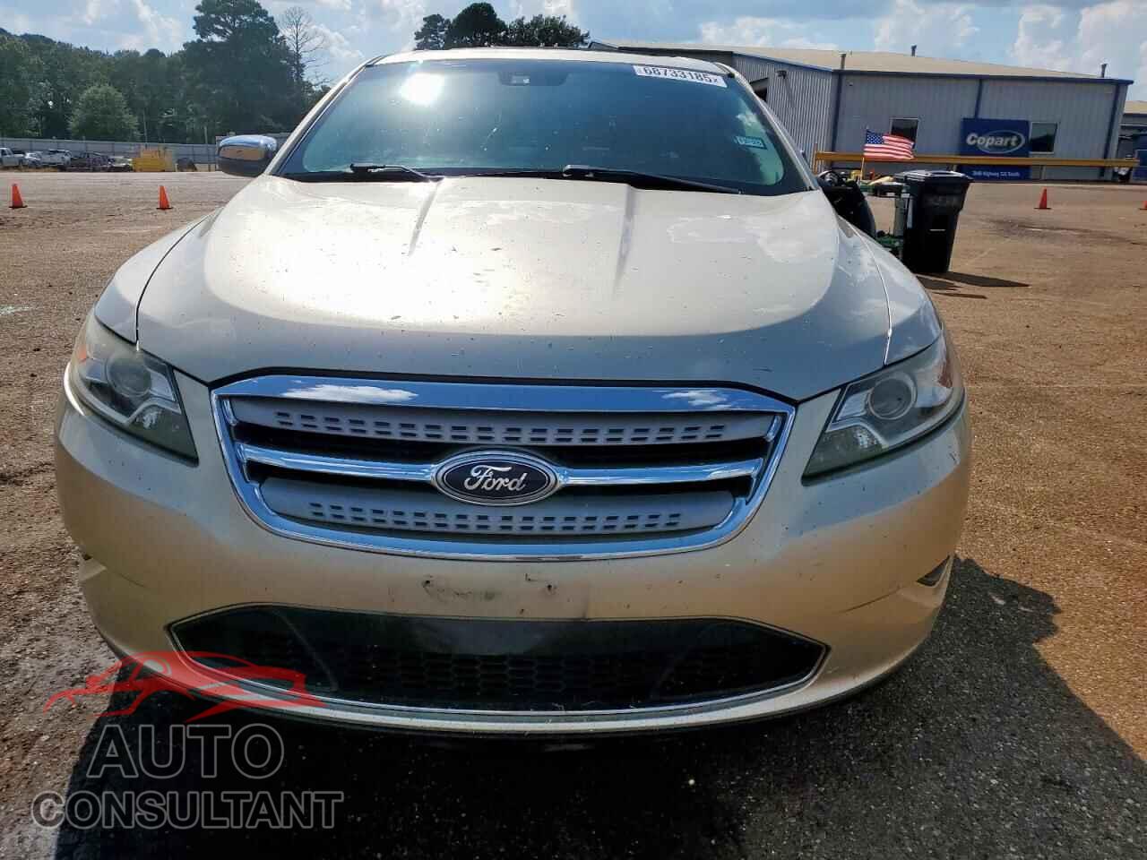 FORD TAURUS 2010 - 1FAHP2FW2AG160045