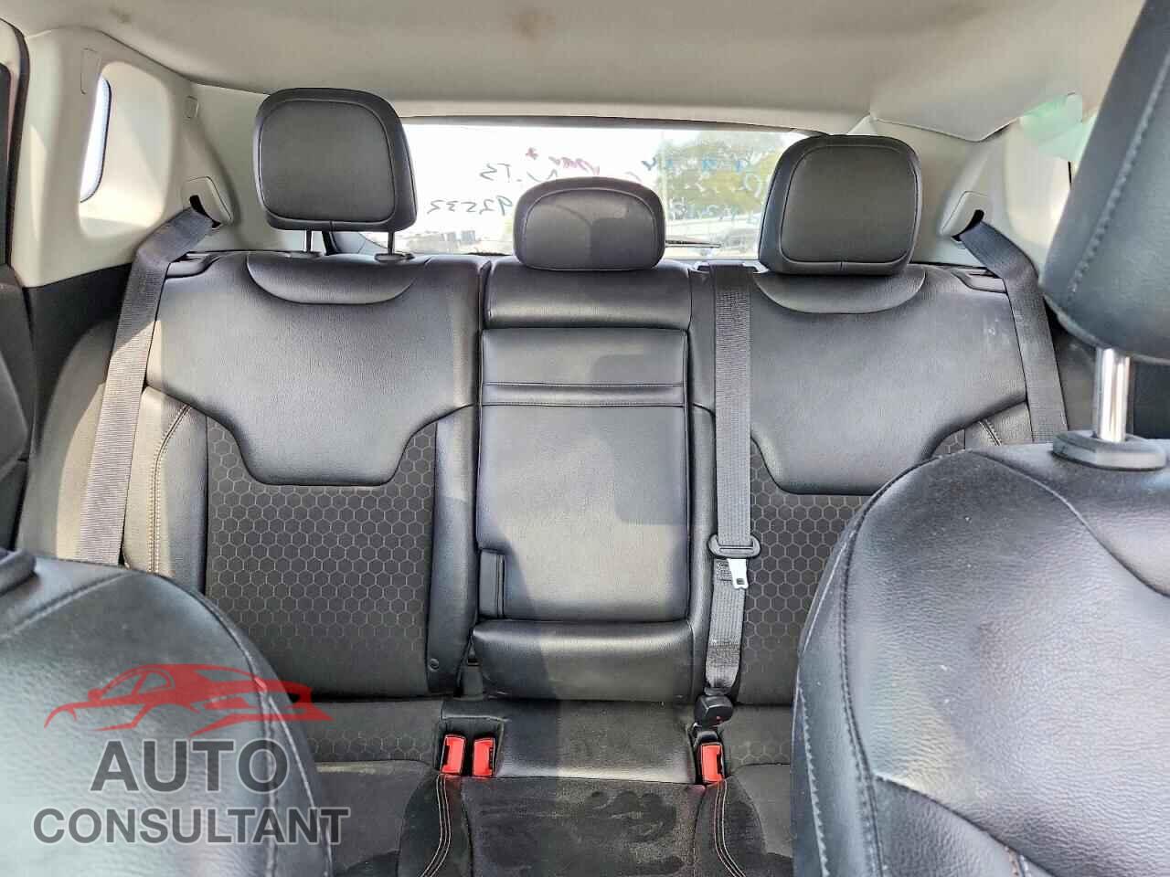 JEEP COMPASS 2018 - 3C4NJDBB7JT192532