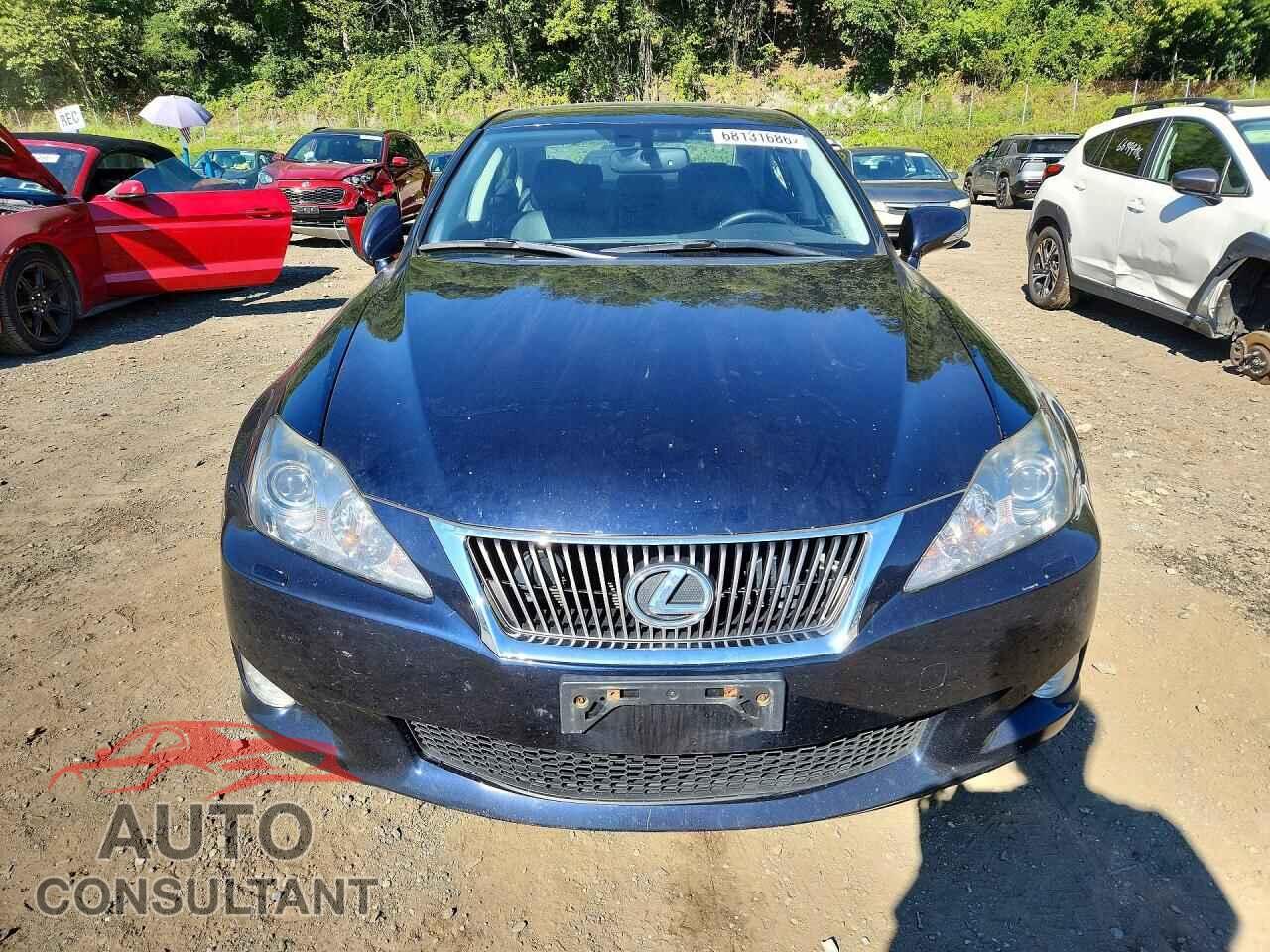 LEXUS IS 2010 - JTHCF5C2XA5037839