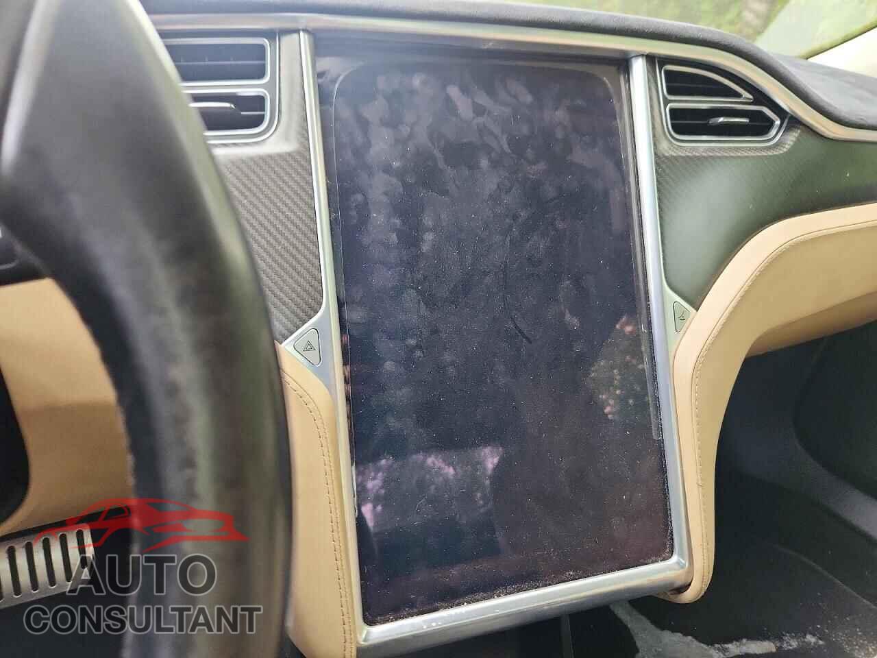 TESLA MODEL S 2014 - 5YJSA1H2XEFP65050