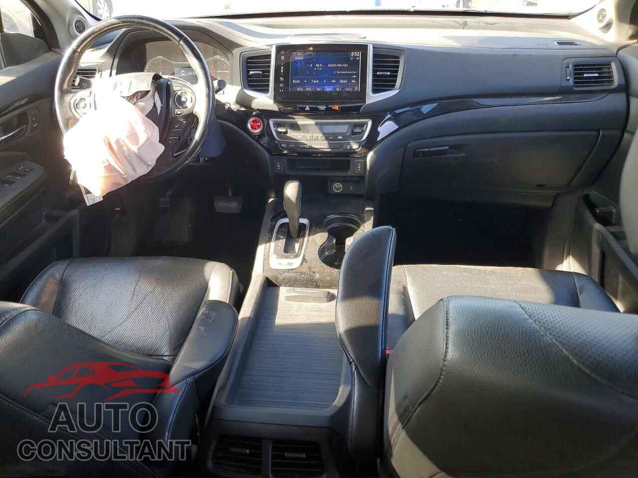 HONDA RIDGELINE 2017 - 5FPYK3F78HB024490