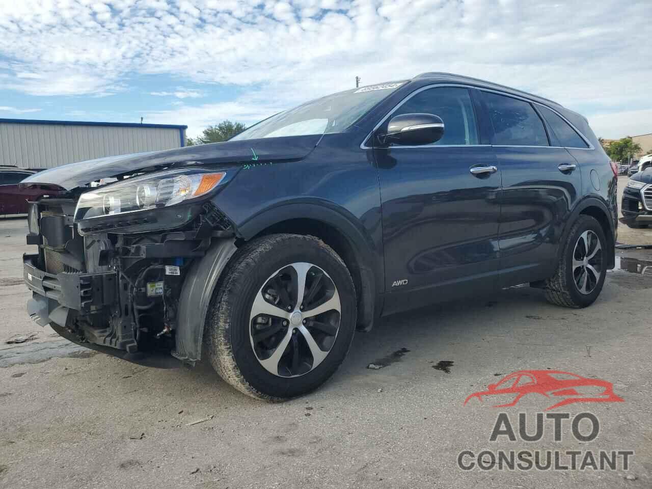 KIA SORENTO 2018 - 5XYPHDA18JG358982