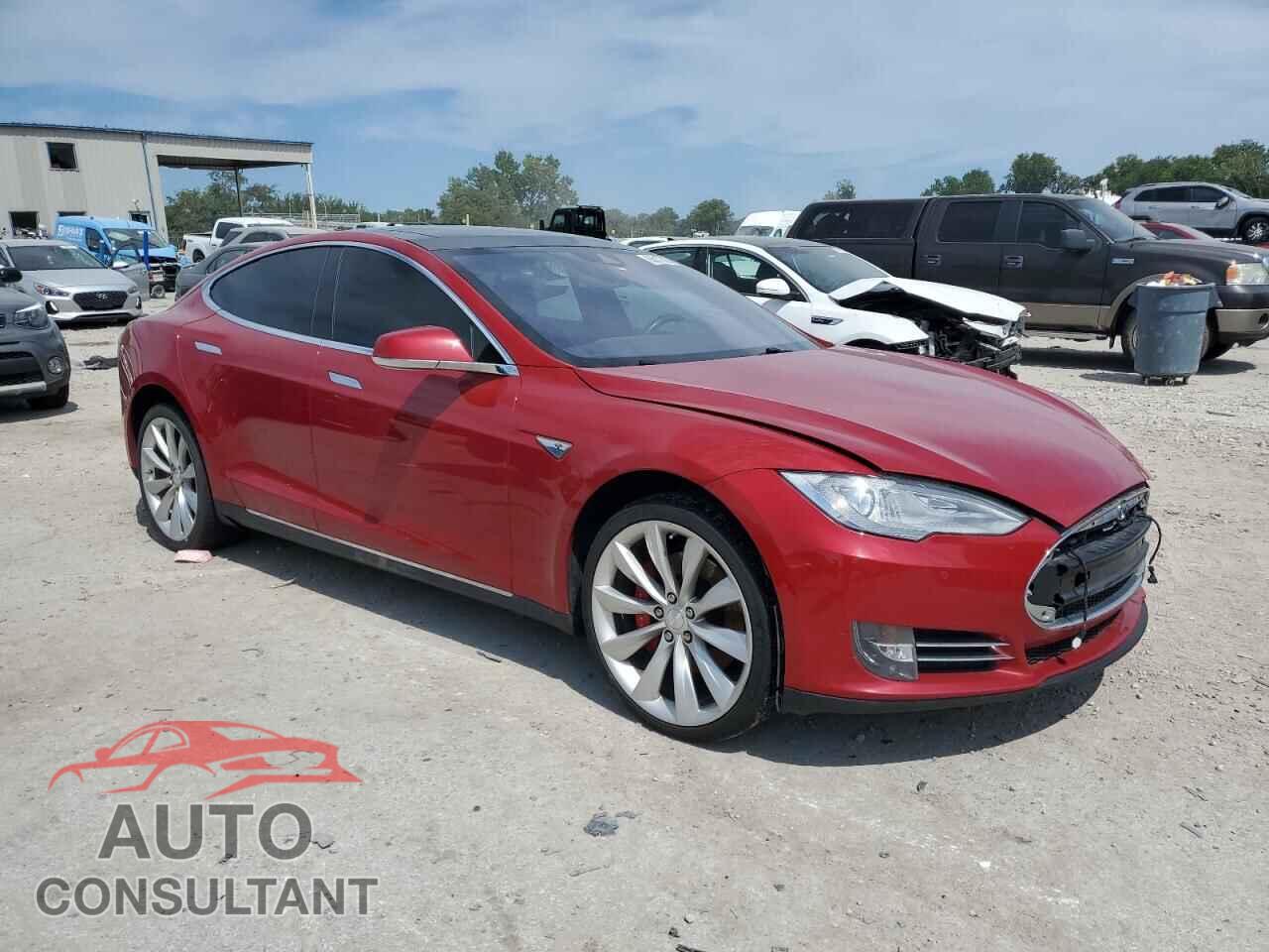 TESLA MODEL S 2015 - 5YJSA1V41FF099333