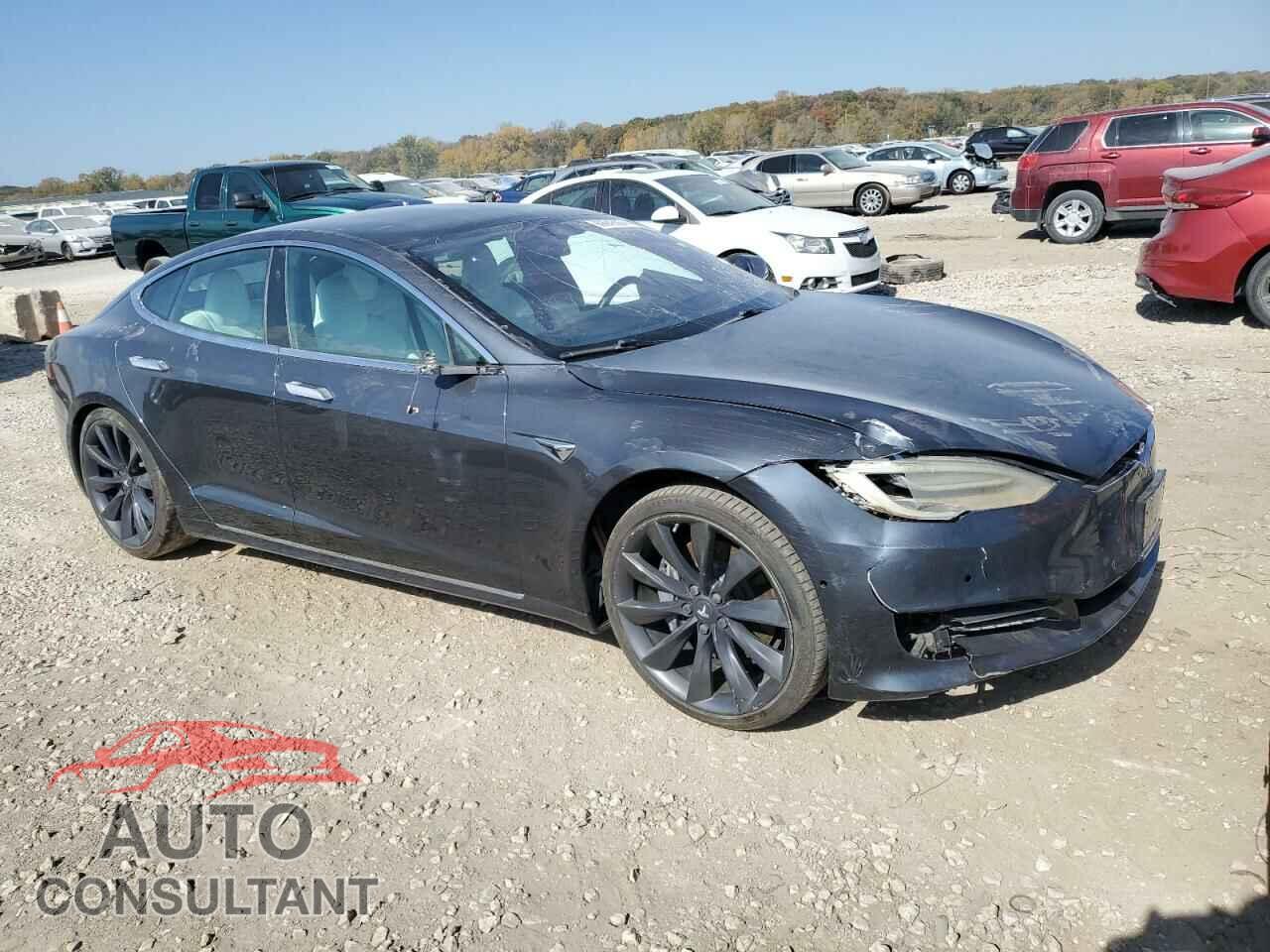 TESLA MODEL S 2017 - 5YJSA1E20HF204431