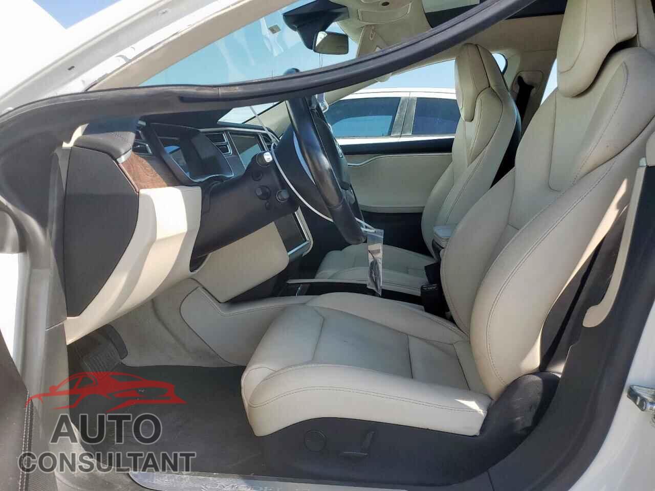 TESLA MODEL S 2017 - 5YJSA1E14HF214869