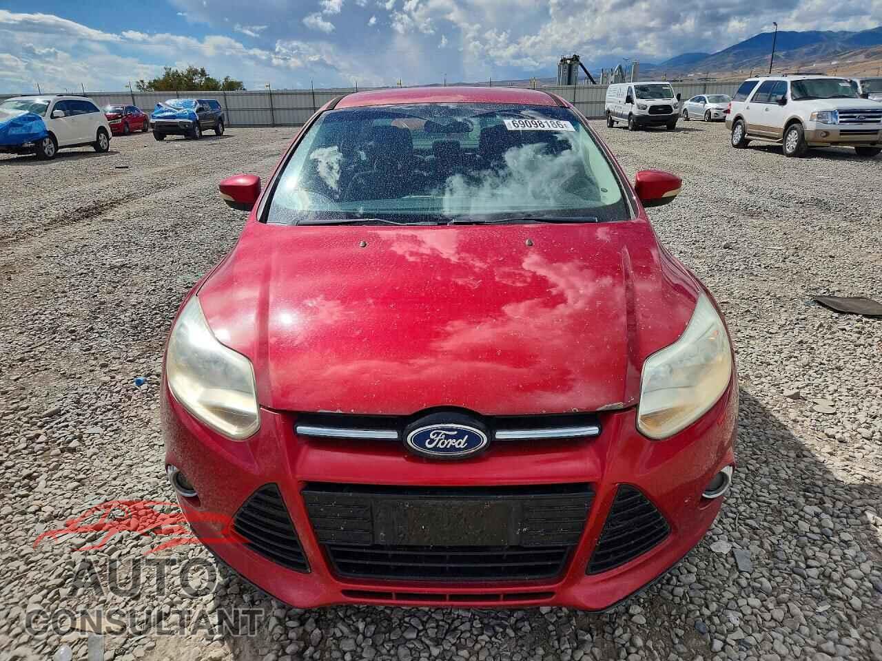 FORD FOCUS 2012 - 1FAHP3H26CL169227