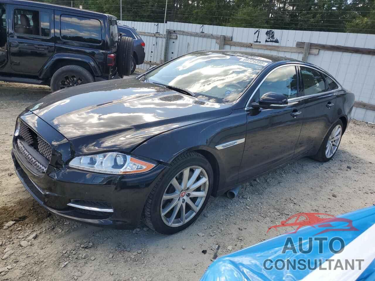 JAGUAR XJ 2015 - SAJWJ1CD8F8V80055