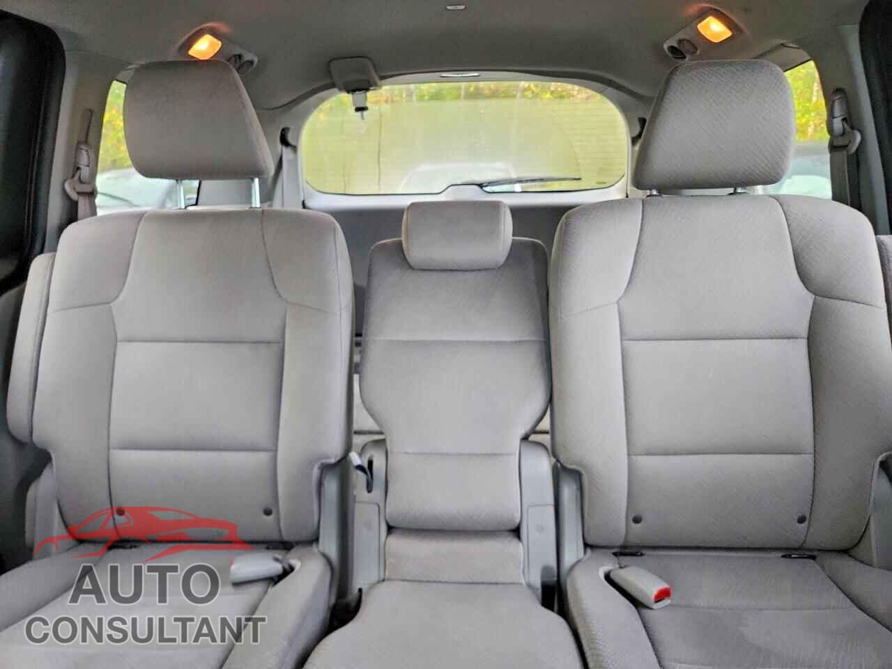 HONDA ODYSSEY 2015 - 5FNRL5H47FB510312