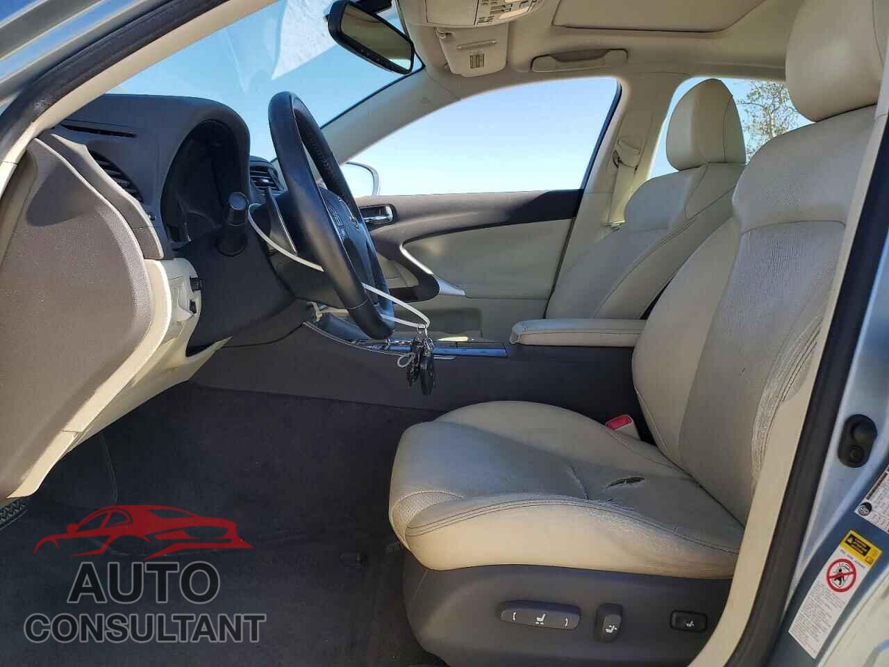LEXUS IS 2010 - JTHBF5C22A5112206