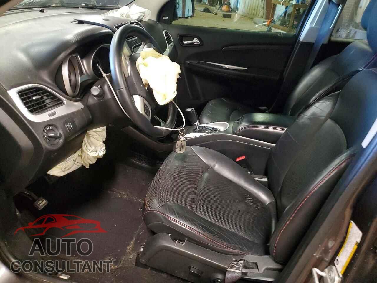 DODGE JOURNEY 2015 - 3C4PDCEG2FT664628