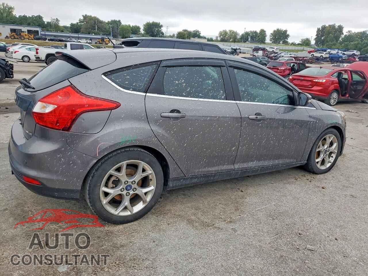 FORD FOCUS 2012 - 1FAHP3N20CL362090