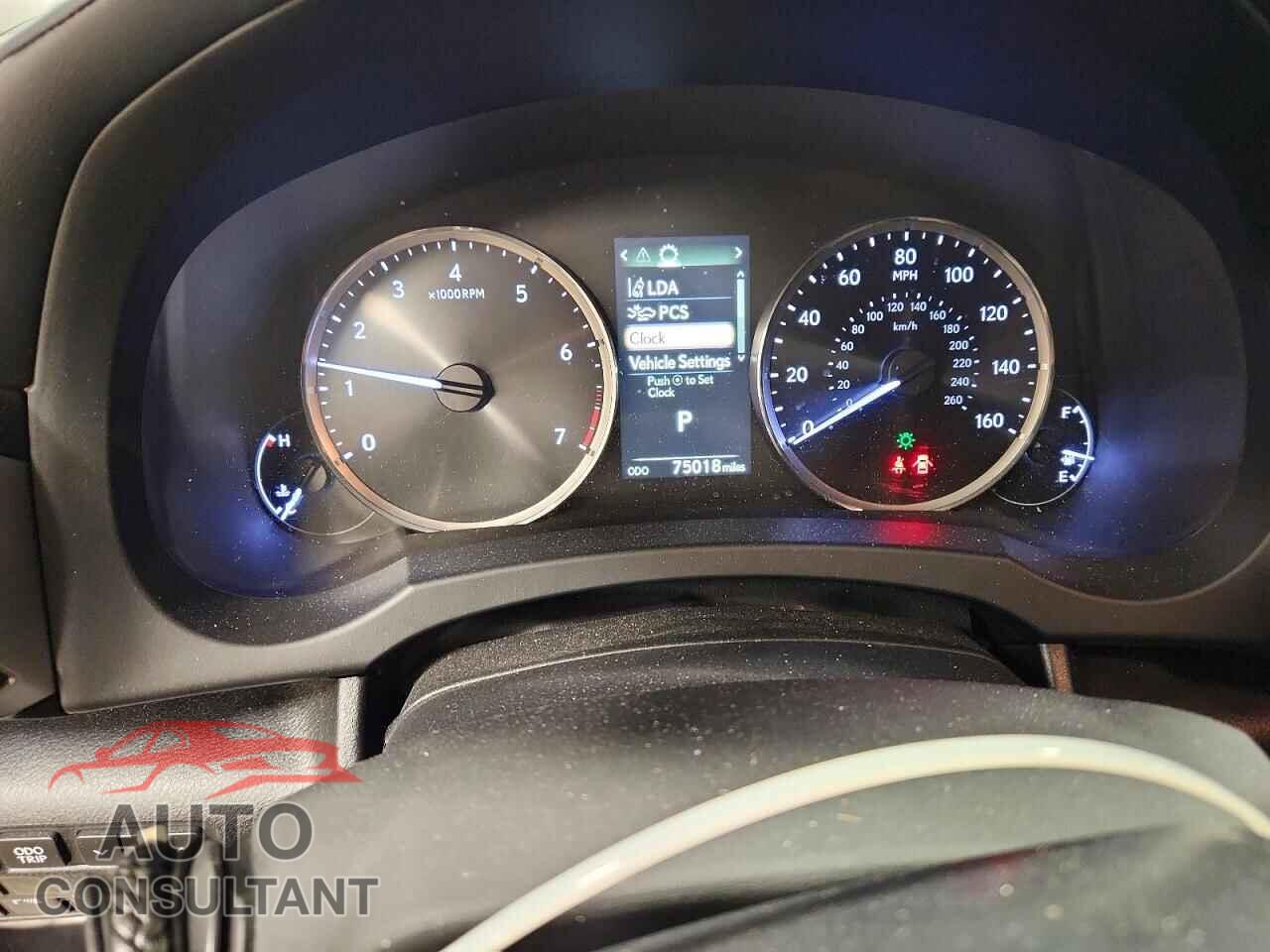 LEXUS IS 2017 - JTHCM1D29H5021980