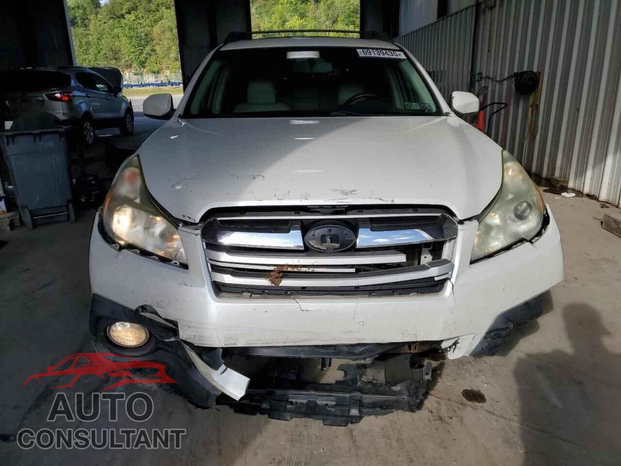 SUBARU OUTBACK 2013 - 4S4BRBKC8D3321382