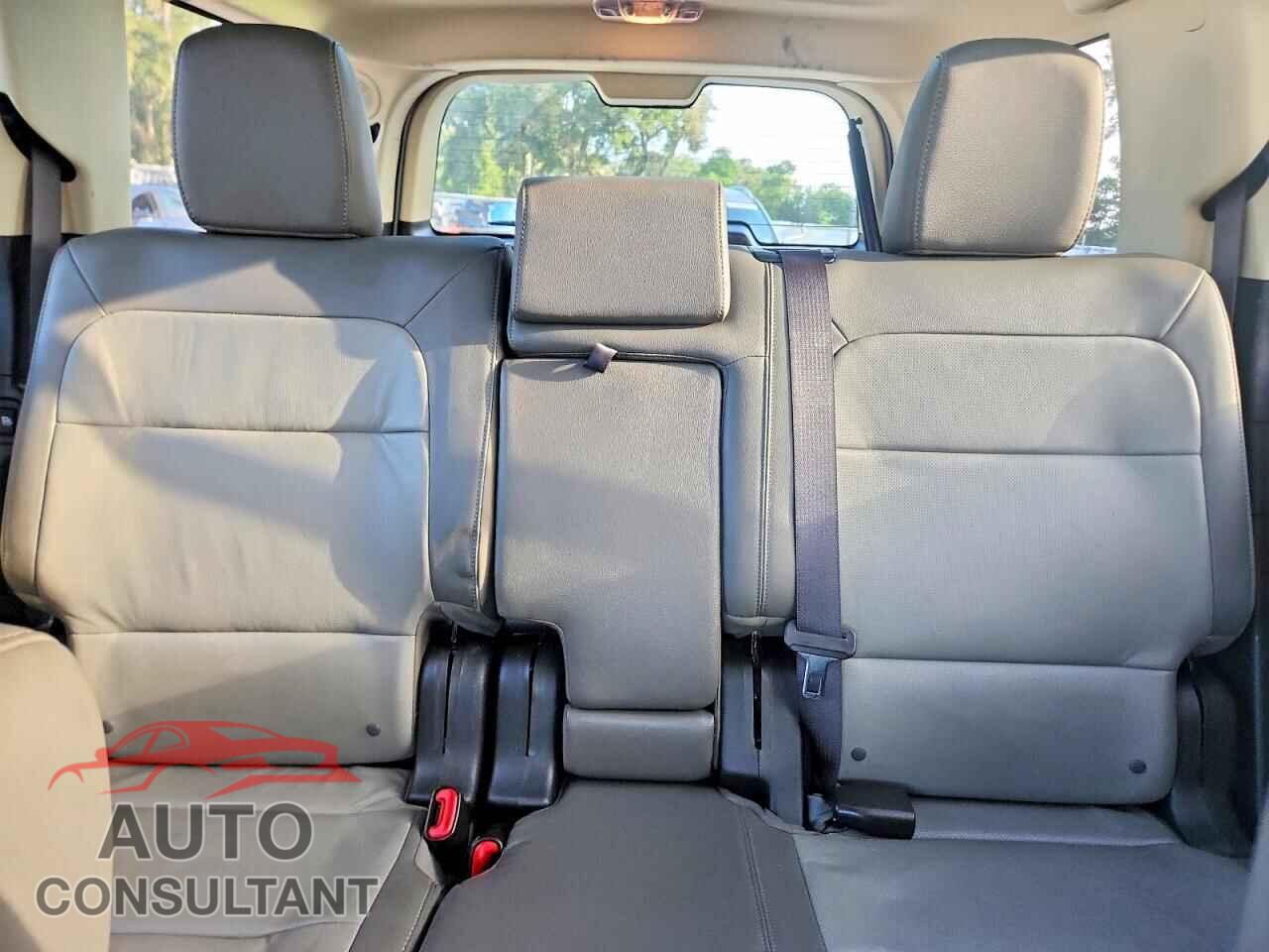 FORD FLEX 2017 - 2FMHK6DT5HBA09853
