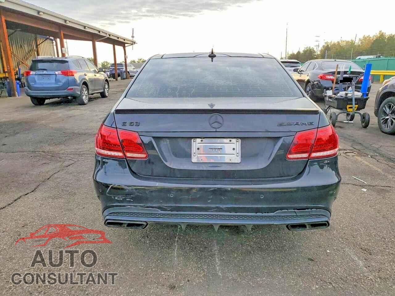 MERCEDES-BENZ E-CLASS 2014 - WDDHF7GB9EA925658