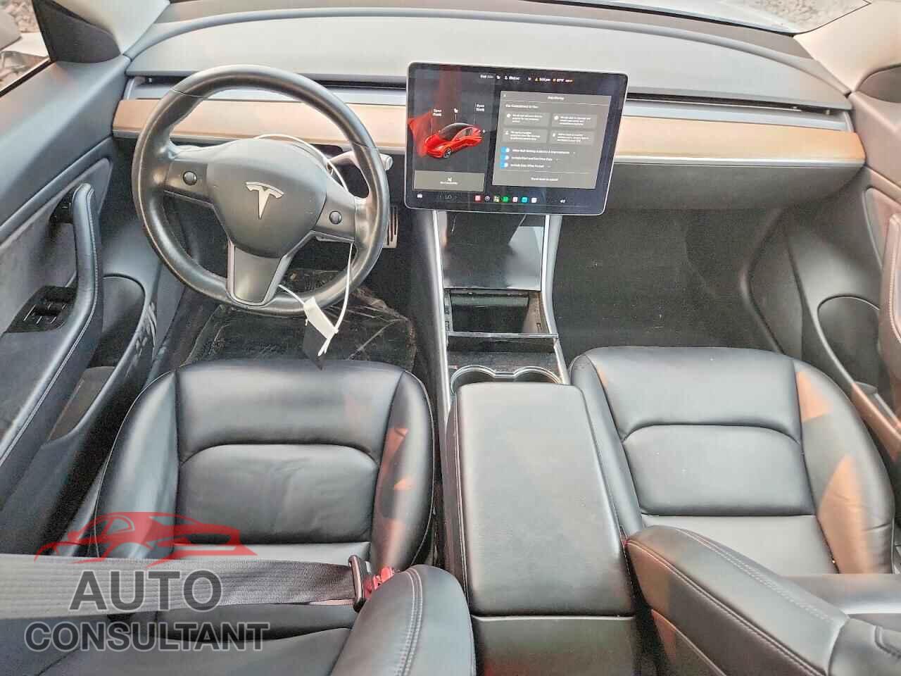 TESLA MODEL 3 2018 - 5YJ3E1EB8JF104432