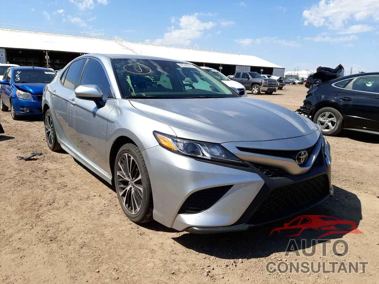 TOYOTA CAMRY 2020 - 4T1G11AK4LU975434