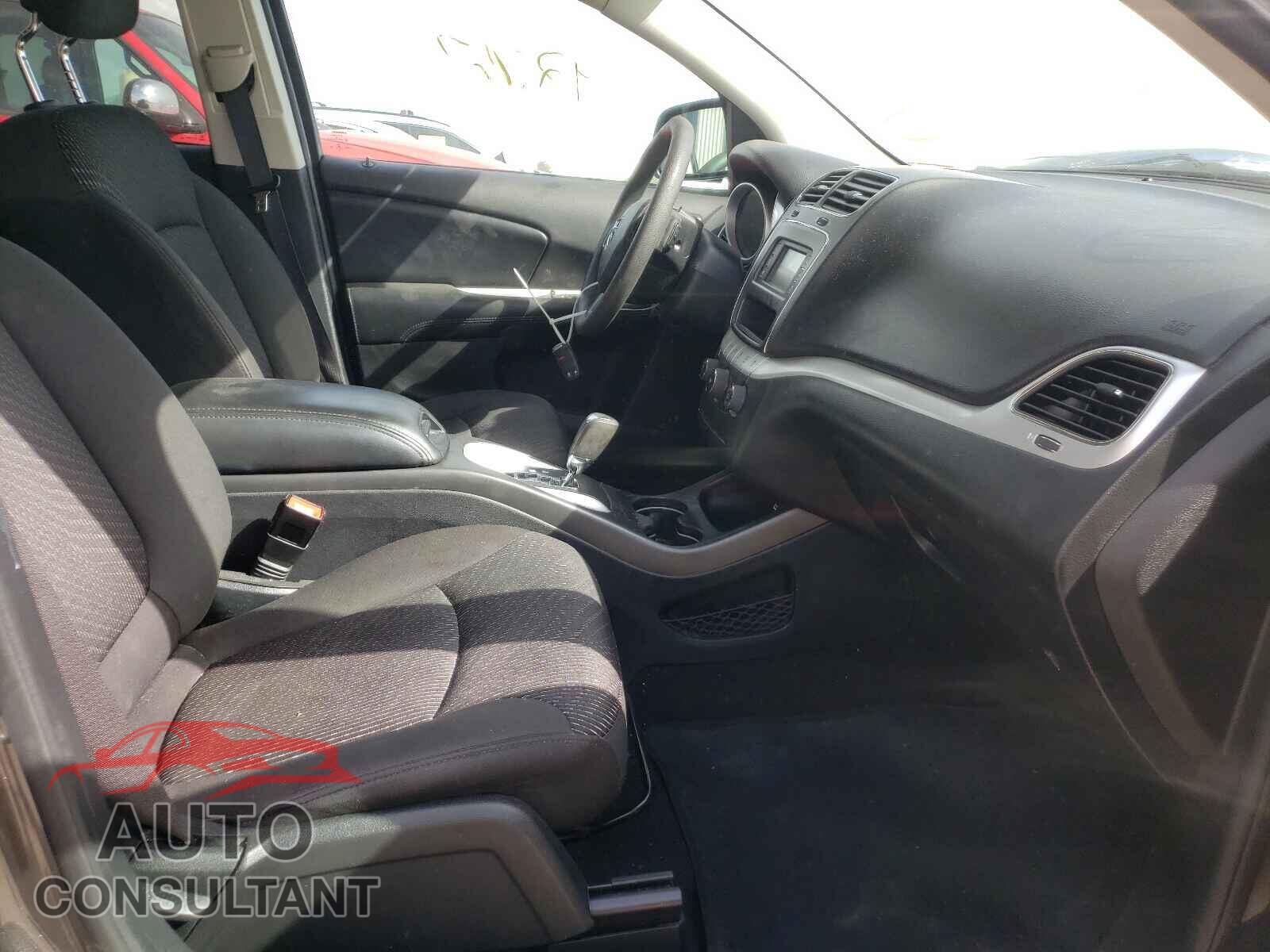 DODGE JOURNEY 2017 - 3C4PDCBG7HT589318
