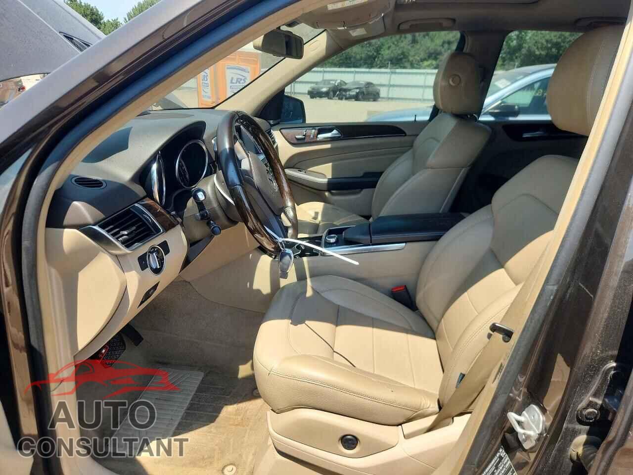 MERCEDES-BENZ M-CLASS 2012 - 4JGDA2EB4CA047353